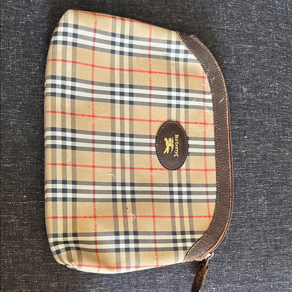 Burberry Tan Plaid Toiletry Pouch with Brown Trim